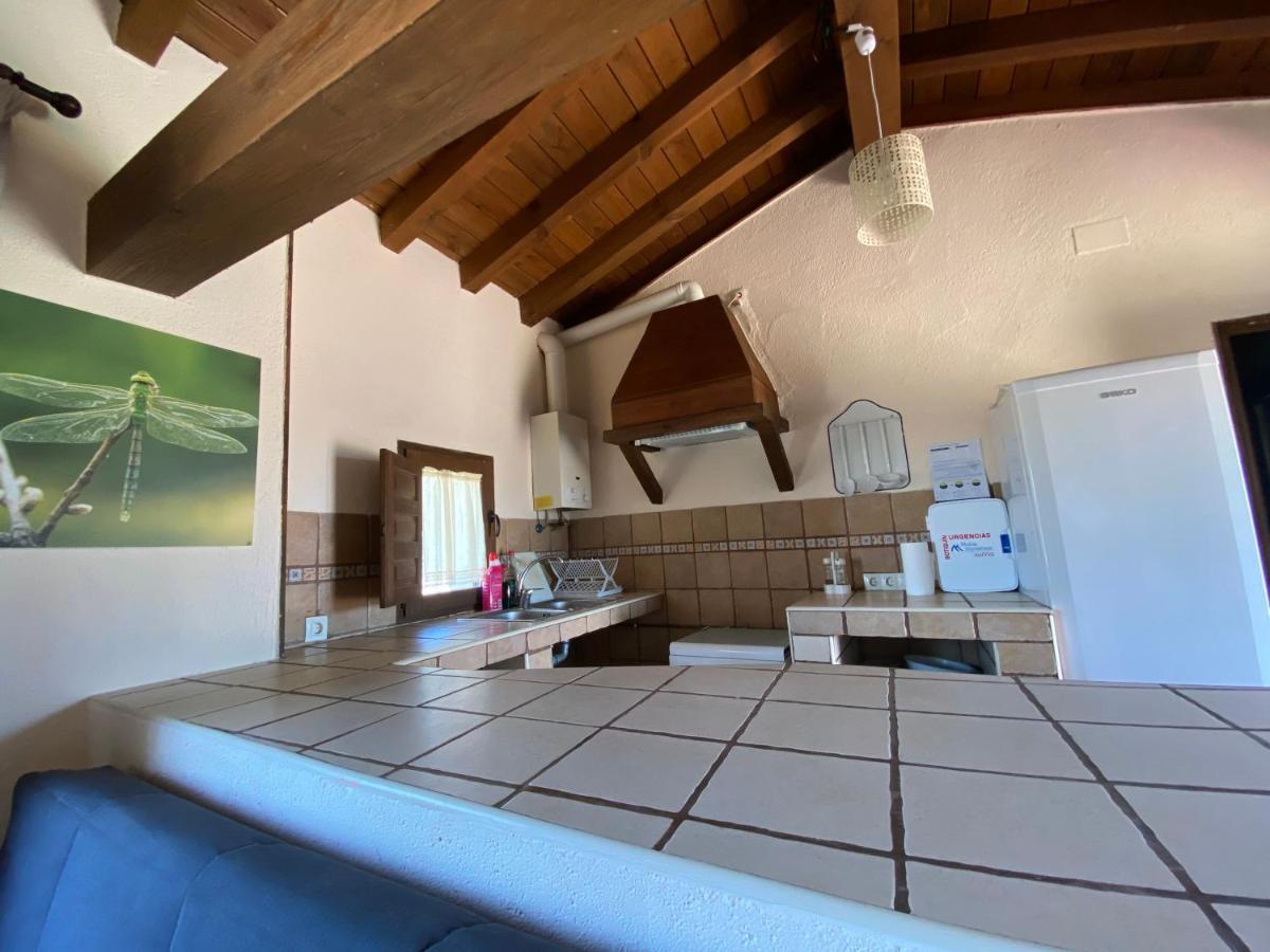 Eco-Lodge En La Reserva Privada Campanarios De Azaba - Proyecto De Conservacion Espeja 外观 照片